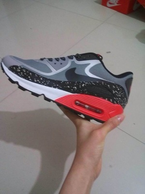 AJ、NB紐巴倫、Nike直銷，箱包鞋帽批發代理招募